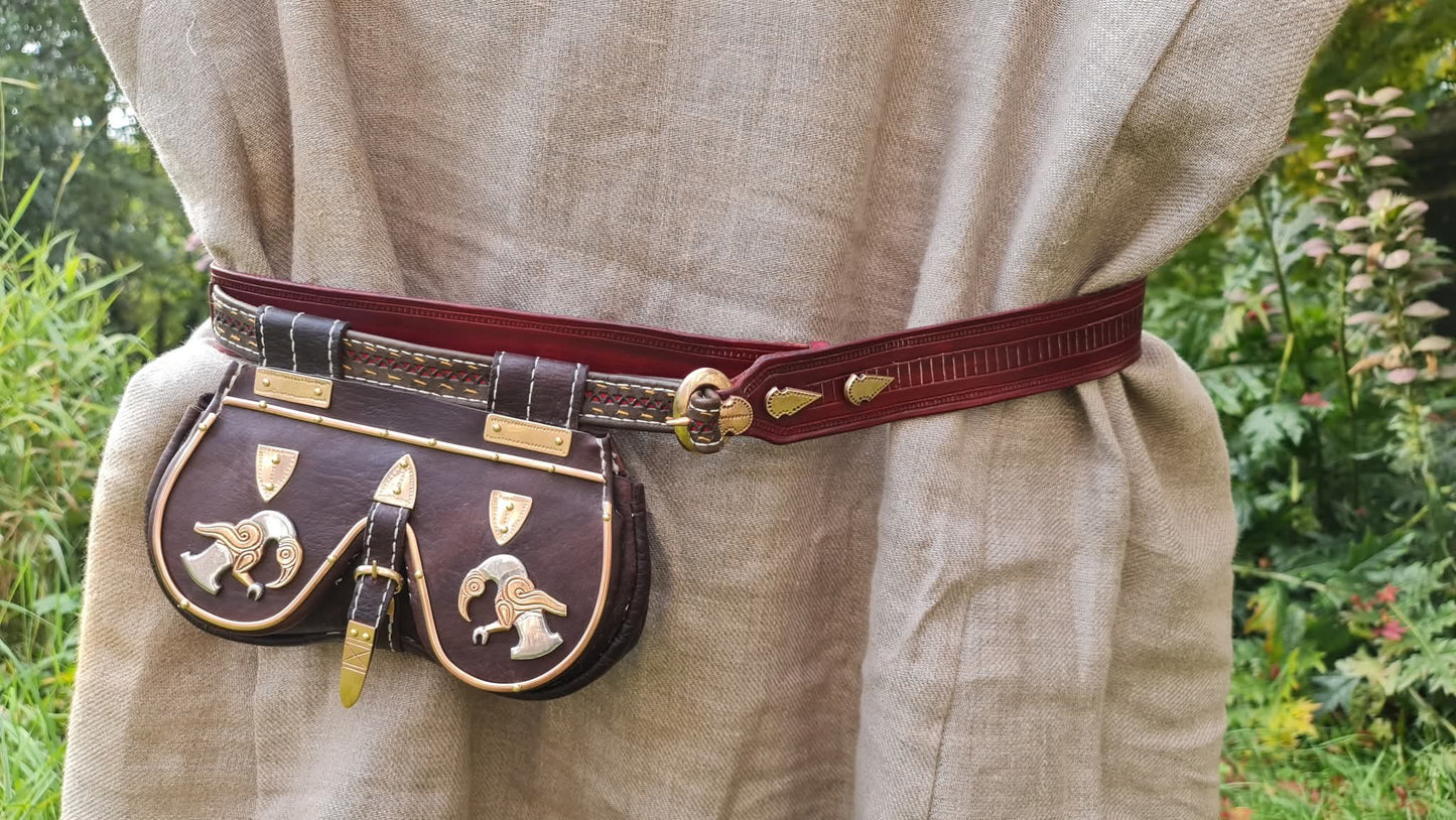 Buttermarket Purse (6th century)